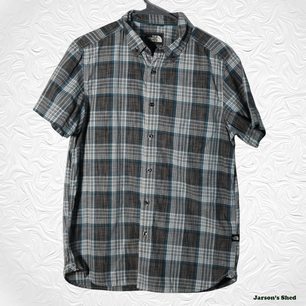 North Face - Medium Plaid Short Sleeve Button Down